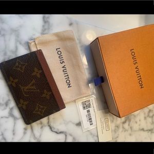 🧡🤎🖤🤎🎁🎄💯 % authentic Luis Vuitton coin card holder damier🤎🖤🤎💛🤎🧡